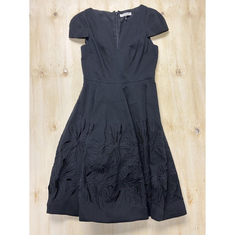 Halston Heritage‎ Dress Womens 4 Black Floral Embroidered Cut Out Fit & Flare